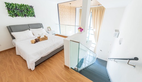 Loft Suite 2