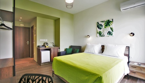 Urban Chic Room
