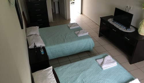 Double Room (Room 9)