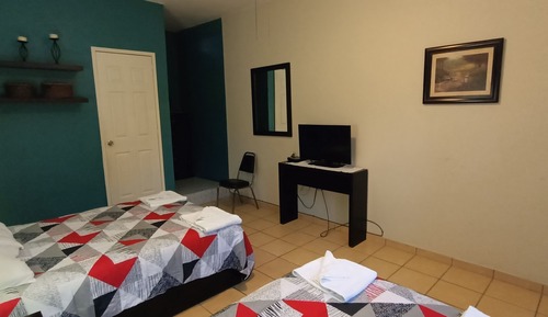 Double Room (Room 3)