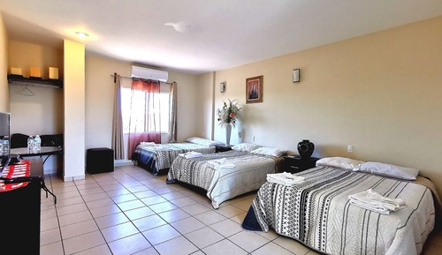 Triple Room (Room 6)