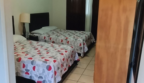 Double Room (Room 2)