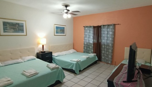 Triple Room (Room 4)