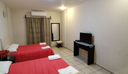 Double Room (Room 8)