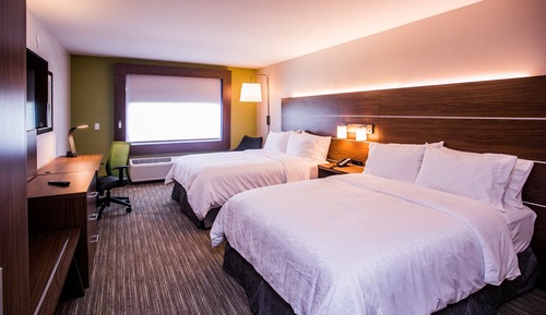 Standard Room, 2 Queen Beds (Extra Floor Space)