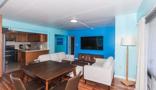 Condo, 2 Bedrooms