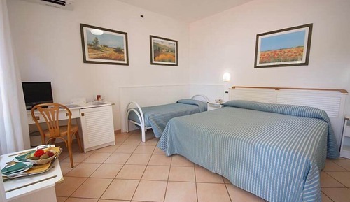 Superior Double or Twin Room, Patio, Garden View