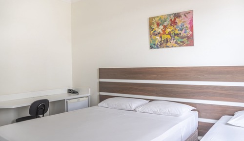 Triple Room, Multiple Beds