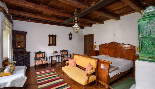 Double or Twin Room (2)