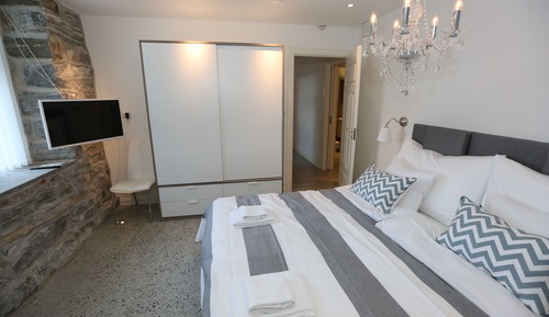 Apartment (Sokkeletasjen)