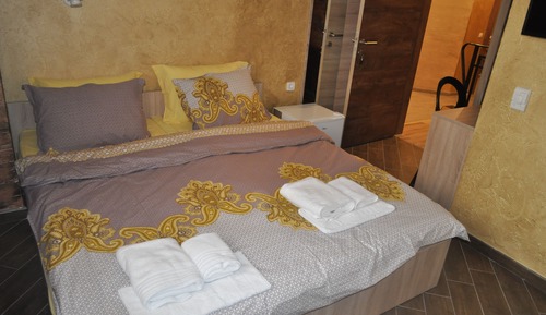 Triple Room, Garden View (1)