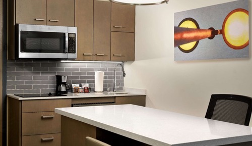 Studio Suite, 1 King Bed with Sofa bed