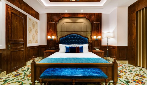 Presidential Suite