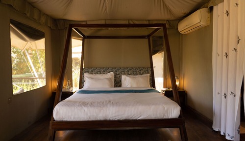 Deluxe Tent