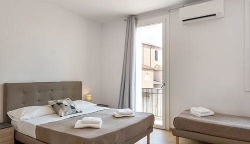 Room, 1 Bedroom (Room 5)