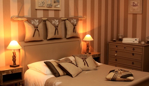Double Room, Garden View (Lin)