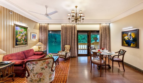 Deluxe Cottage