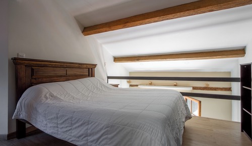 Superior Duplex, Multiple Beds, Bathtub