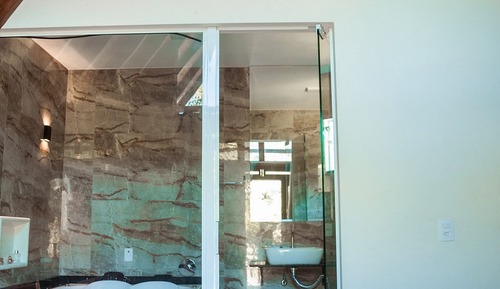 Chalé Master 01 com Hidromassagem Grande - Pousada Sestrem