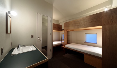 Quadruple Room (With Shower)