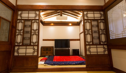 Traditional Room (Sarangbang)