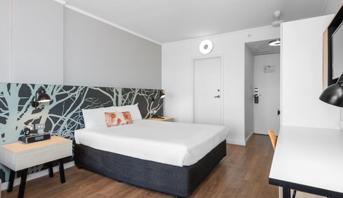 Eco Green Stay Executive Queen Room