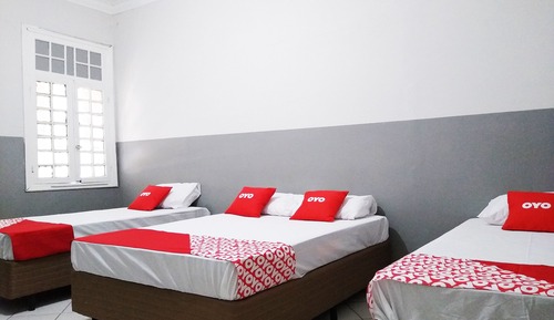Quadruple Room (1 Double bed + 2 Single beds)