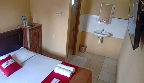 Standard Double Room, 1 Queen Bed