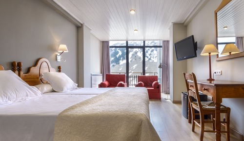 Family Room, Mountain View