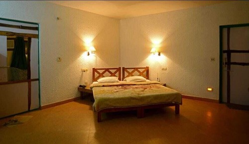 Super Deluxe Room