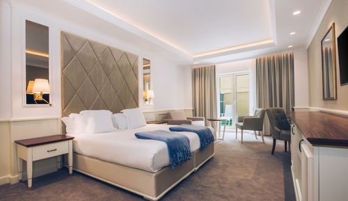 Jadran Deluxe Room with garden