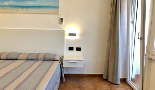 Triple Room, Balcony