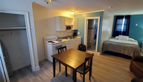 Studio Suite, 1 Queen Bed