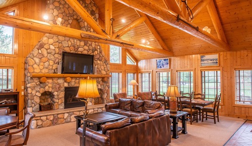 733-1 Bdrm Interlachen