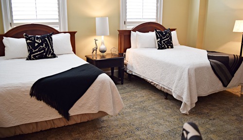 Room, 2 Queen Beds, Accessible, Non Smoking