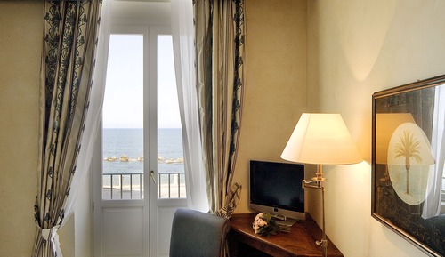 Classic Double Room Single Use, Sea View