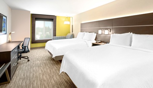 Standard Room, 2 Queen Beds, Mobility Accessible (Mobility Tub)