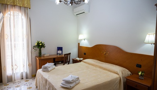Basic Double Room in Annexe Building