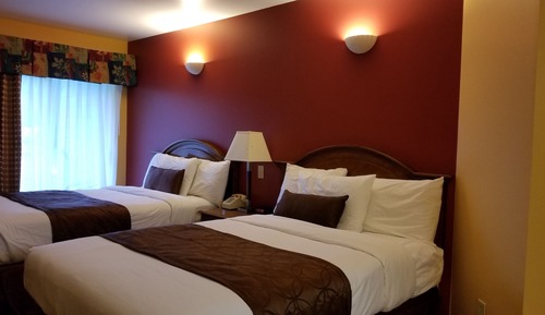 Deluxe Room, 2 Double Beds, Non Smoking, No Pets