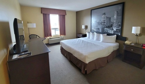 Standard Room, 1 King Bed