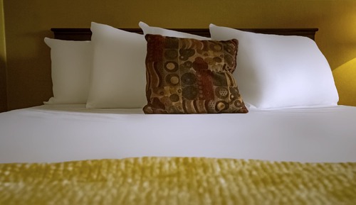 Standard Room, 1 Queen Bed