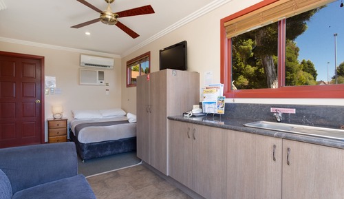 Golf Side Spa Villa