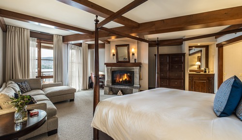 Classic Quintessence semi-adapted Suite
