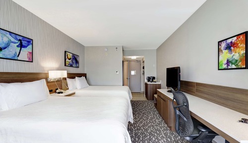 Two queen beds non smoking