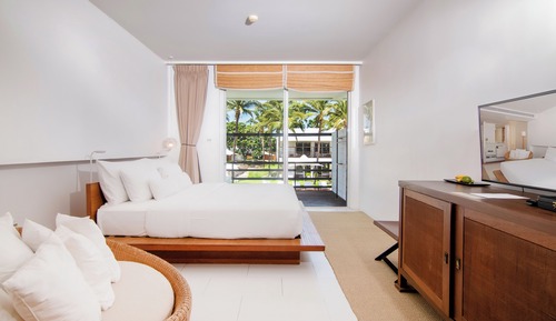 Sansky Deluxe Room