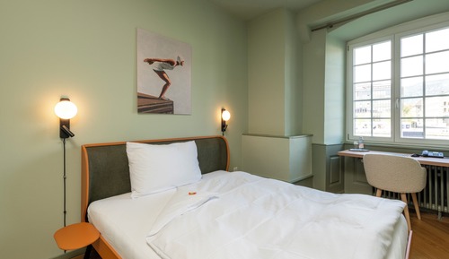 Small Boutique Room