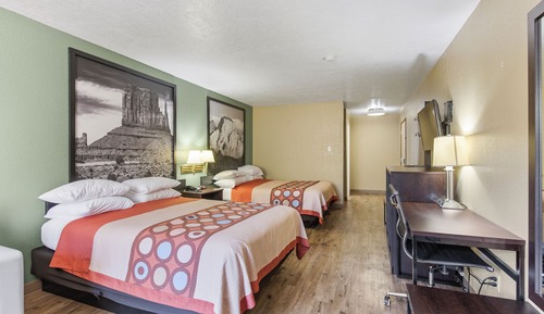 Comfort Suite, 2 Queen Beds, Non Smoking, Microwave