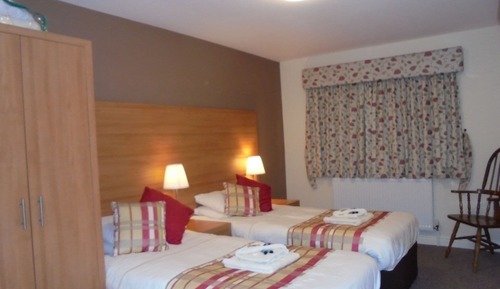 Comfort Double or Twin Room, Ensuite, Garden View