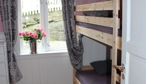 Deluxe House, 3 Bedrooms, City View