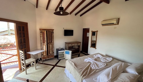 Double Room, 1 King Bed